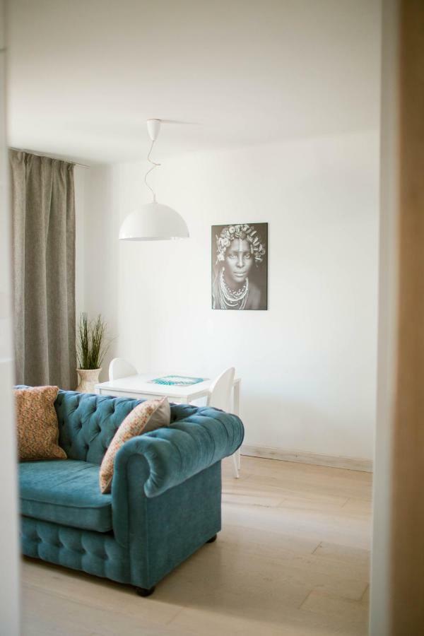 Flat White Apartament Pultusk Apartment Екстериор снимка