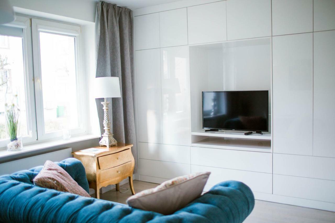 Flat White Apartament Pultusk Apartment Екстериор снимка